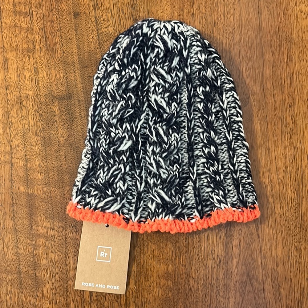 NEW Rose and Rose Beanie Wool/Alpaca/Acrylic Blend